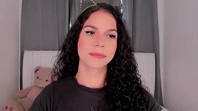 Snapshot of gatitavenecis chatting on October 27, 5:39 pm gatitavenecis online show from October 27, 5:39 pm