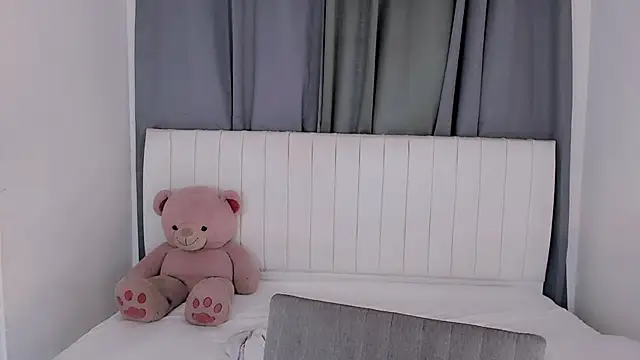 Snapshot of gatitavenecis chatting on November 3, 5:03 pm gatitavenecis online show from November 3, 5:03 pm