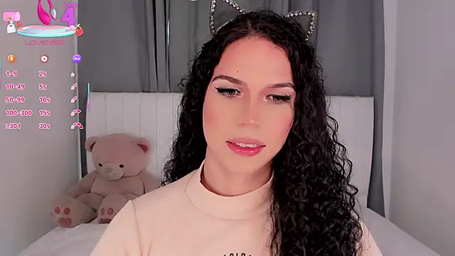 Snapshot of gatitavenecis chatting on November 8, 6:51 pm gatitavenecis online show from November 8, 6:51 pm