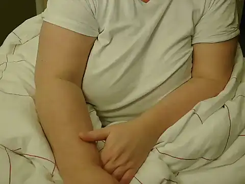 MarthaBriest online show from February 8, 6:01 am