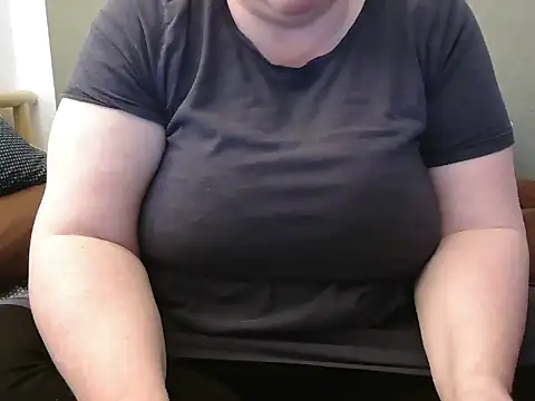 MarthaBriest online show from March 8, 4:17 pm