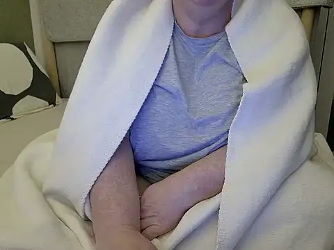 MarthaBriest online show from October 11, 4:44 am