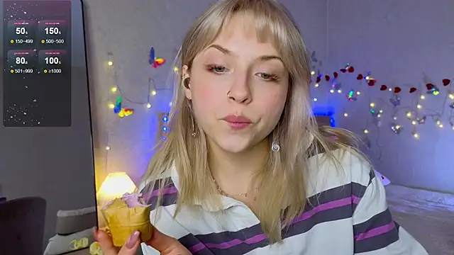 lavenderluxe online show from March 11, 1:23 pm