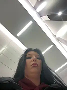 Tisha Busty online show from March 4, 1:49 pm