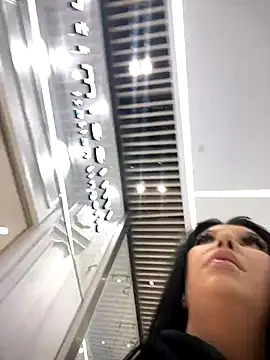 Tisha Busty online show from November 24, 1:22 pm