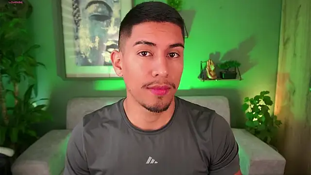 Aaronfox x online show from March 18, 12:36 pm