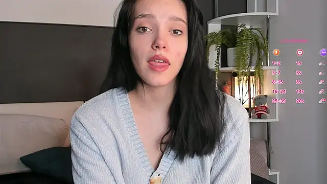 WildaBendell online show from January 21, 2:37 pm