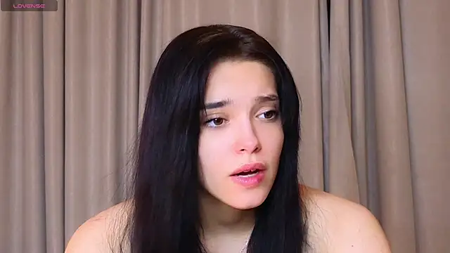 WildaBendell online show from February 12, 7:45 pm