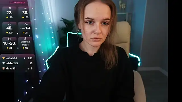 MaribelRiverr  online show from December 27, 11:06 am