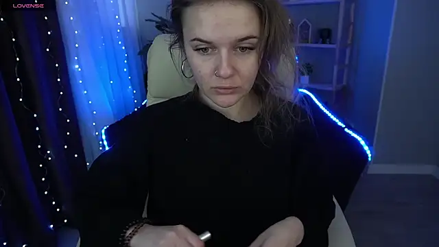 MaribelRiverr  online show from December 29, 6:14 am