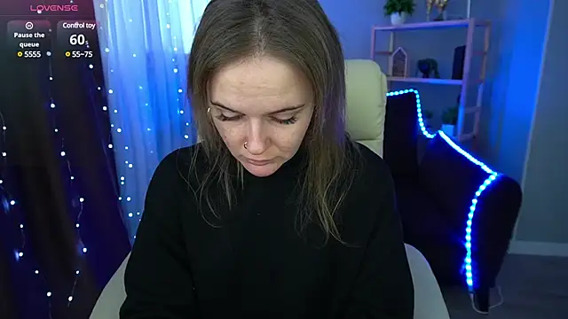 MaribelRiverr  online show from January 23, 6:49 am