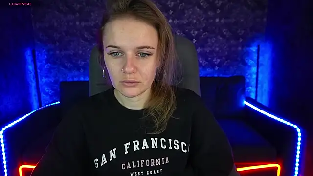 MaribelRiverr  online show from January 24, 6:35 am