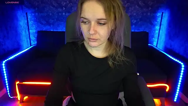 MaribelRiverr  online show from February 2, 6:26 am