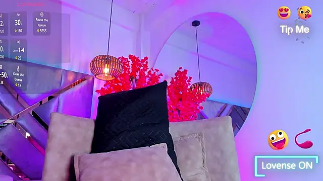 KimVelezz online show from February 3, 7:31 pm