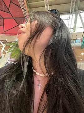 Chloe  Moon online show from March 3, 9:11 am