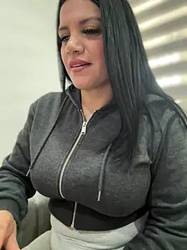 Milff parkerrr online show from January 14, 3:15 pm