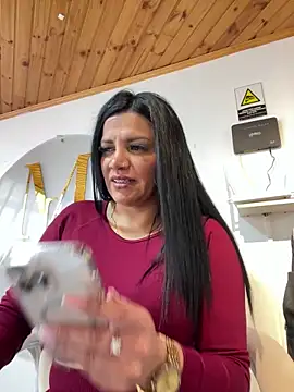 Milff parkerrr online show from March 11, 5:35 pm