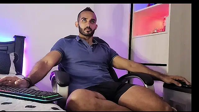 orion1993 online show from December 14, 10:34 am