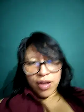 Snapshot of Giviper1 chatting on January 9, 5:55 am Giviper1 online show from January 9, 5:55 am