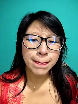 Snapshot of Giviper1 chatting on November 7, 2:55 am Giviper1 online show from November 7, 2:55 am