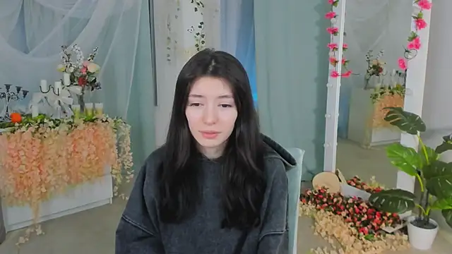 Snapshot of Julietta_Romanis chatting on February 14, 12:19 am Julietta Romanis online show from February 14, 12:19 am