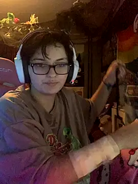 space g1rl online show from November 4, 6:18 pm