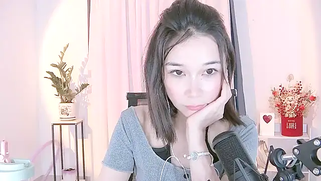 Amity-ox online show from February 20, 2:13 pm