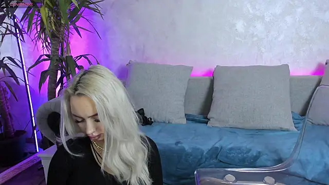 BambiAndAyline online show from February 5, 4:27 am