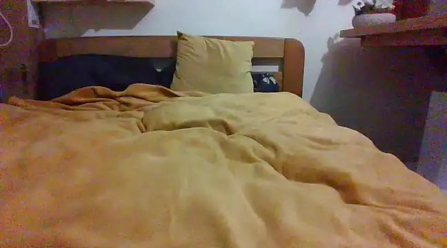 Snapshot of CitizenDick chatting on February 18, 8:14 pm CitizenDick online show from February 18, 8:14 pm