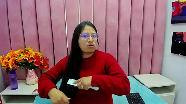 Miaa Smiith  online show from October 2, 3:13 am