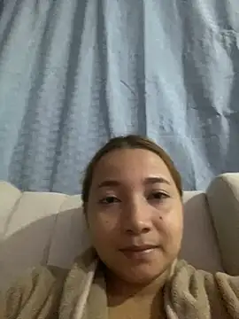 queen angelique online show from February 13, 5:16 am