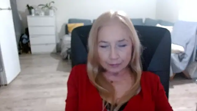 sofia xkiss online show from January 8, 7:55 am