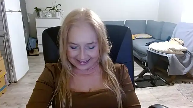 sofia xkiss online show from January 9, 5:43 pm