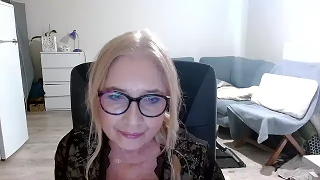 sofia xkiss online show from January 30, 2:58 pm