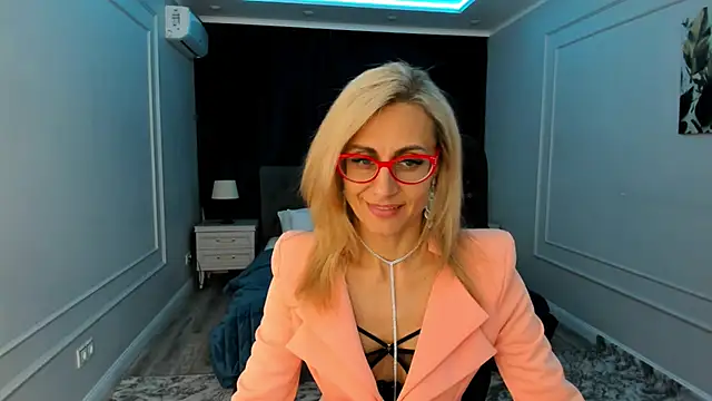 MuseOfStage online show from March 17, 5:49 pm