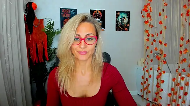 MuseOfStage online show from October 23, 11:42 am