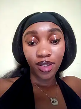 Snapshot of Shria107 chatting on October 25, 2:35 pm Shria107 online show from October 25, 2:35 pm