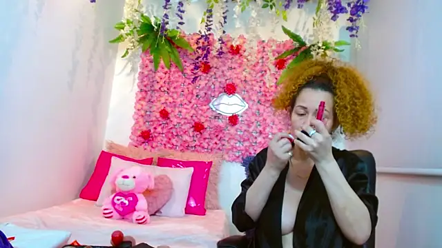 BLONDE SEXYHOT online show from October 11, 8:57 am