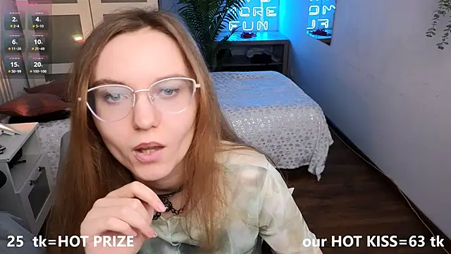 Snapshot of velvetvalkyries chatting on December 14, 4:31 pm velvetvalkyries online show from December 14, 4:31 pm