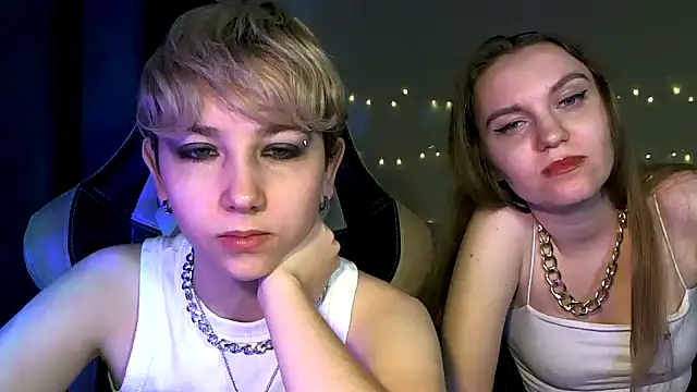 Snapshot of velvetvalkyries chatting on March 16, 2:55 pm velvetvalkyries online show from March 16, 2:55 pm