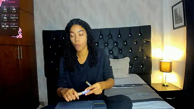 sasha fox00 online show from January 3, 6:03 pm