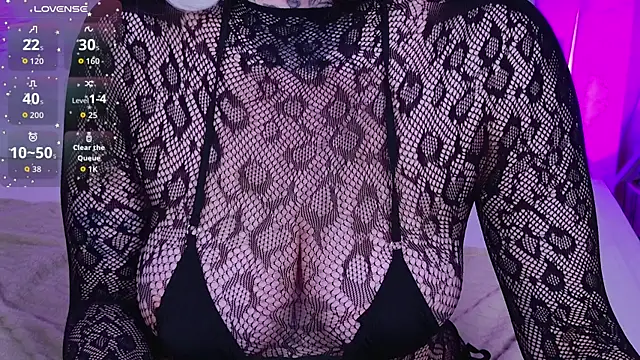 Snapshot of SherriMartinez chatting on September 9, 5:56 pm SherriMartinez online show from September 9, 5:56 pm