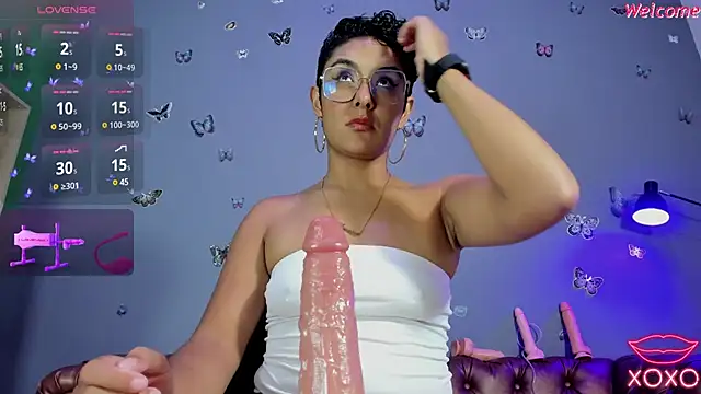 Kaira mosse online show from February 21, 11:44 am