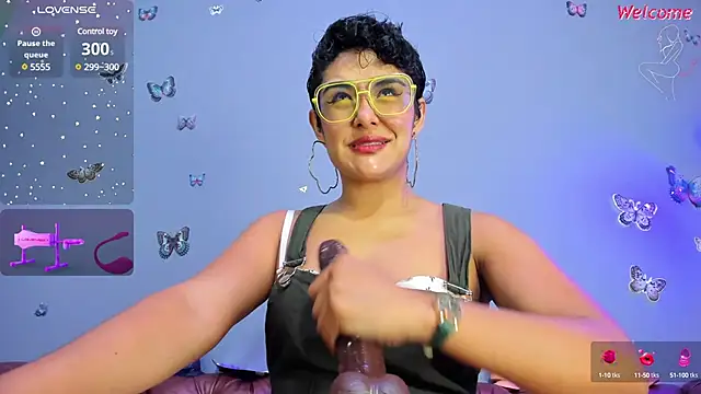 Kaira mosse online show from March 22, 11:11 am