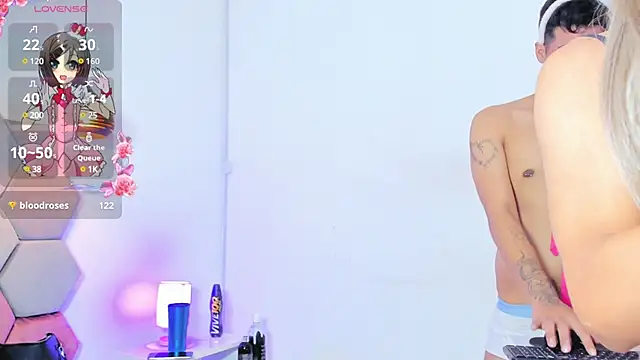 DanniiGrovers online show from January 19, 7:25 am