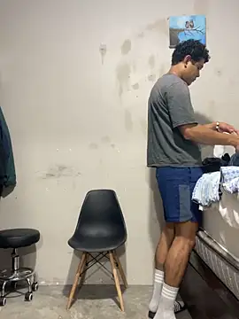 Snapshot of Brencuz chatting on September 14, 11:26 pm Brencuz online show from September 14, 11:26 pm