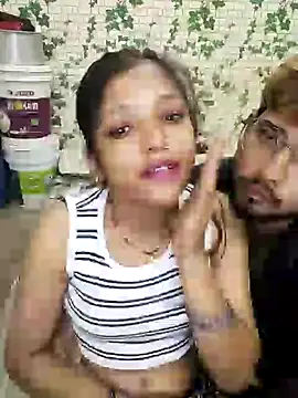 Snapshot of Dirty_couple_11 chatting on December 7, 4:47 pm Dirty couple 11 online show from December 7, 4:47 pm