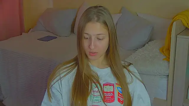 BritneyCruze online show from October 10, 12:37 pm