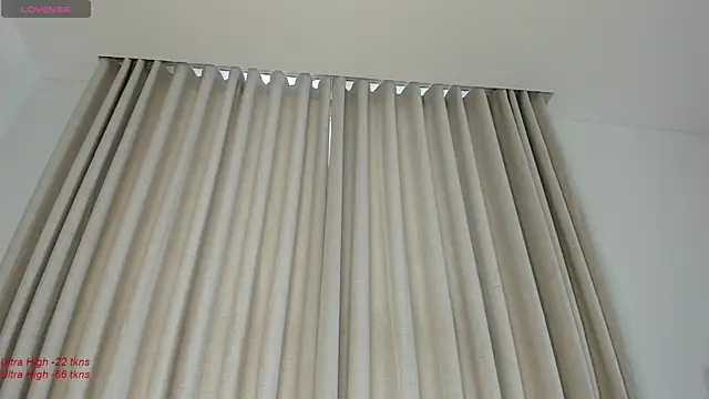 Snapshot of yumisunn chatting on January 23, 3:05 am yumisunn online show from January 23, 3:05 am