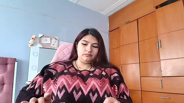  69HONRY online show from December 29, 4:19 pm